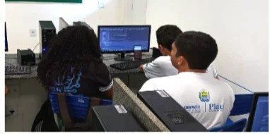Figura 2 - Atividades realizadas durante o desenvolvimento de sistemas